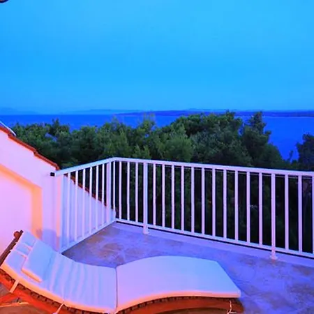 Island Hvar Zavala Apartment5with Panoramic Views Of The Peljesac Jelsa (Hvar)